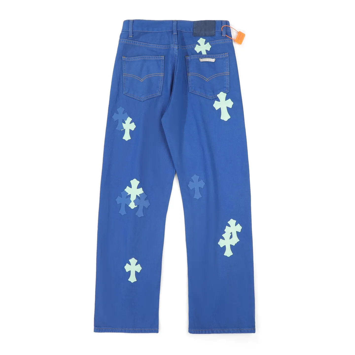 P260 Chrome hearts｜ch Chrome hearts London limited dopamine blue leather jeans, counter price 22W level, patchwork cross pattern embellishment, washed jeans! ! An absolutely high-end luxury product, a 1.9W-level god-level single product, a super popular product, made by top heavy industry, a magic weapon that cannot be missed! [About Zangyin] This is an extremely luxurious fashion brand that can also be called the aristocracy of the high street. It has always been an exclusive brand for some hipsters or rich second generations. Compared with ordinary high streets, it is more luxurious and noble. Compared with luxury brands, it is more fashionable and individual. It has always been a brand that I have a special liking for. [Top heavy industry fashion design] Consistently high-street luxury style. Speaking of this style, the Zangyin family and GU family are definitely the leading representative brands. Especially the Zangyin family has really achieved a state-of-the-art effect in creating high-street style. The unique washed material is used to create this style. The color system is already quite eye-catching. After it is decorated with patchwork cross flowers, it cleverly highlights the charm of the brand. Secondly, this style uses classic The high-waist cutting design highlights the long legs and fashionable temperament of the upper body. The brand is highly recognizable and the slim fit configuration is more suitable for daily wear. It is a product that interprets personality, fashion, and specifications at a glance. This single product is enough to make any fan excited. It can be a white T-shirt for a youthful college style, or a tight suspender for a royal style. It has strong matching ability and can be easily controlled by men.  [Materials and craftsmanship] Needless to say, this point goes without saying. As an excellent craftsman brand, Zangyin’s requirements for details and craftsmanship are really perfect. The washed color of this model has gone through so many processes, not to mention the embellishment of denim appliques. It is also purely hand-made and sewn. Just like what they believe in, only hand-made things have soul and have the meaning of wear. A top-notch heavy-duty fashionable denim item, I look forward to your perfect interpretation! !   Color: Dark blue Size: S-XL (28 30 32 34) Pants length: 101/103/105/107 Waist: 78/82/86/90 Recommended height: 170/175/180/185 Recommended weight: 120/140/160/180